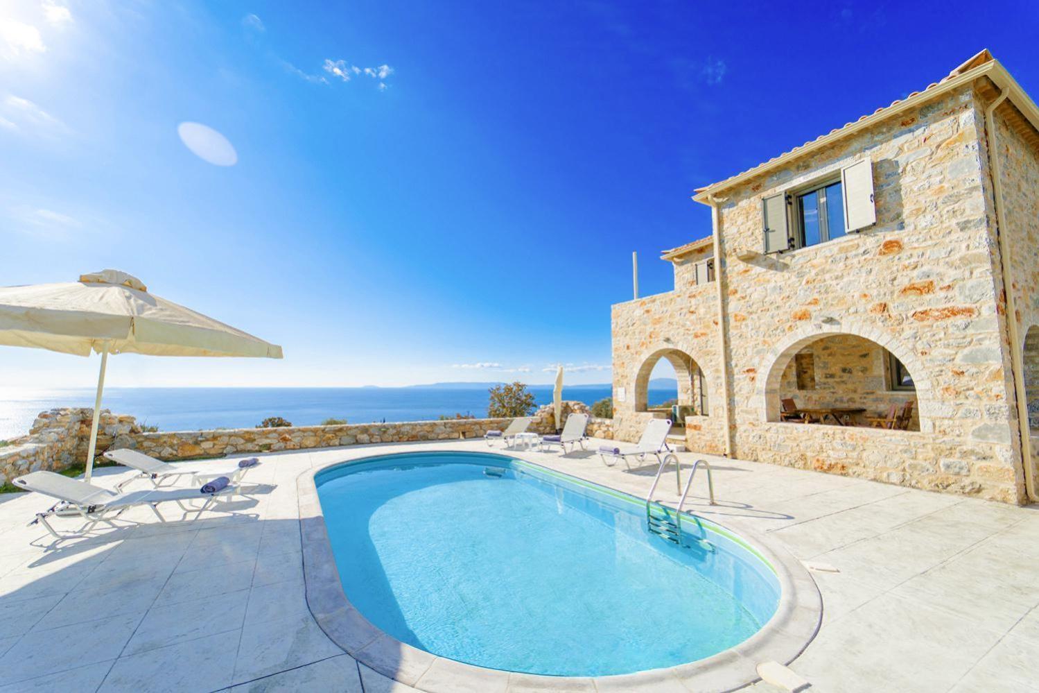 Villa Dioni Ena Пиргос Экстерьер фото