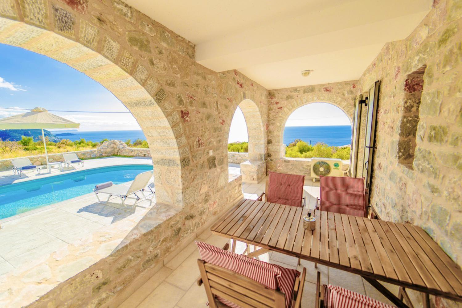 Villa Dioni Ena Пиргос Экстерьер фото