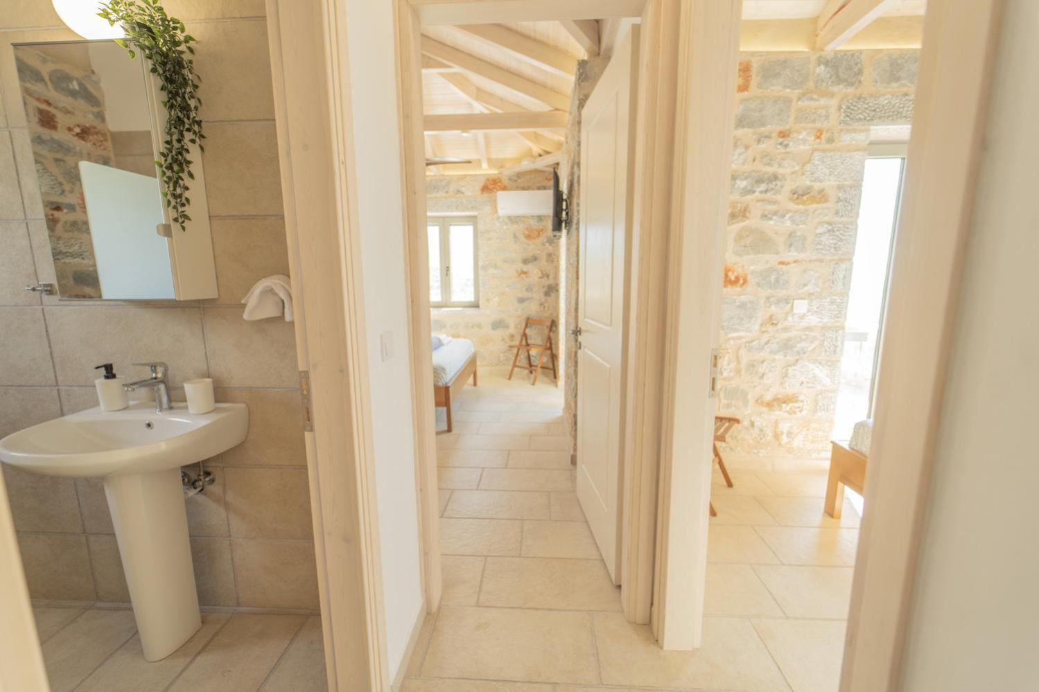 Villa Dioni Ena Пиргос Экстерьер фото